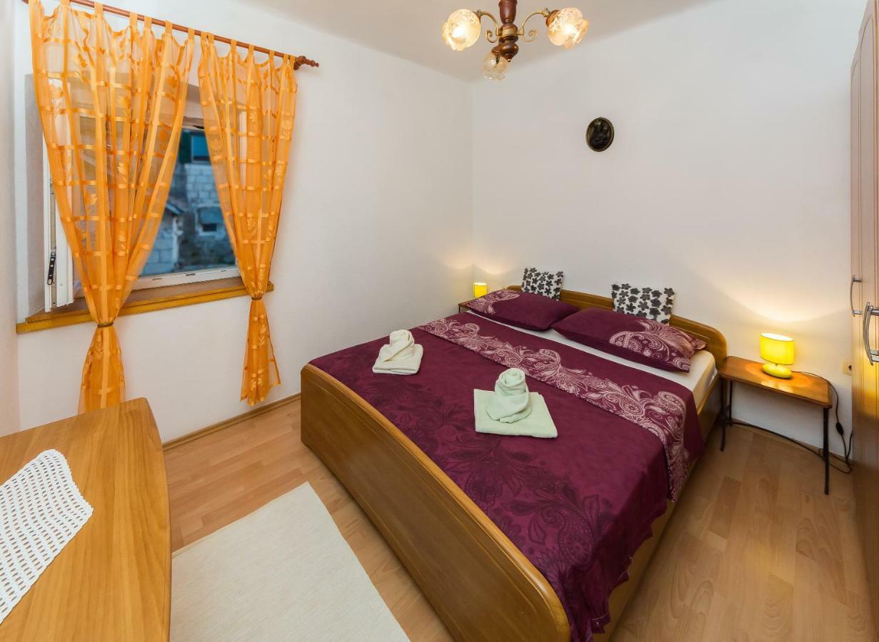Apartment Leut With Spacious Terrace And Sea View Slatine Eksteriør bilde